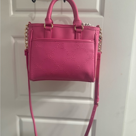 Juicy CoutureONLY YOU N ME HEART CROSSBODY 💘 - Picture 5 of 6